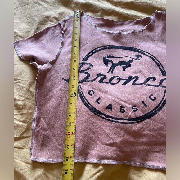 Bronco Automotive Western Wear Americana  Classic Tan Cropped Tee Shirt Large - Picture 5 of 6